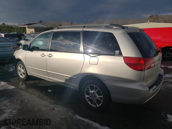2005 Toyota Sienna LE with VIN 5TDBA23C25S047963, listed as a Copart auction lot 43826585 with 189,785 mi miles and Salvage Title. Bid and sale history available at carsss.com. Image 2.