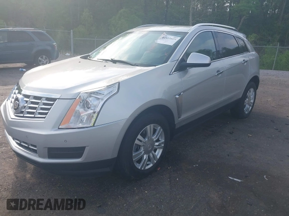 2015 Cadillac SRX Luxury Collection with VIN 3GYFNBE3XFS612048, listed as a IAAI auction lot 41923525 with 154,621 mi miles. Bid and sale history available at carsss.com. Image 2.