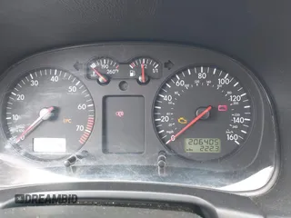 2003 Volkswagen Jetta GLS with VIN WVWSE61J63W169039, listed as a IAAI auction lot 42468003 with 206,405 mi miles and . Bid and sale history available at DreamBid. Image 7.