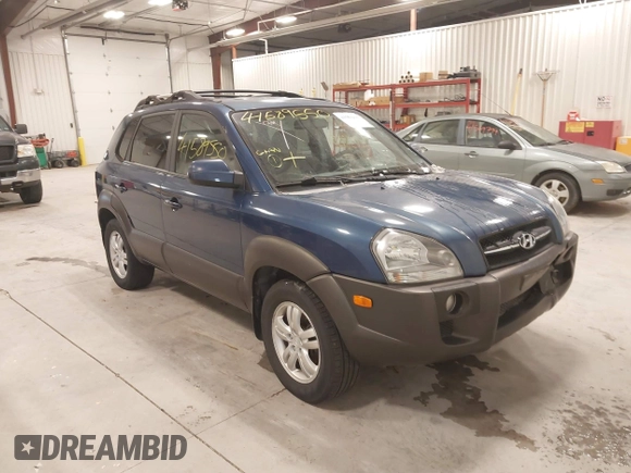 2006 Hyundai Tucson GLS with VIN KM8JN12D66U409645, listed as a IAAI auction lot 41589550 with 111,850 mi miles. Bid and sale history available at carsss.com. Image 1.