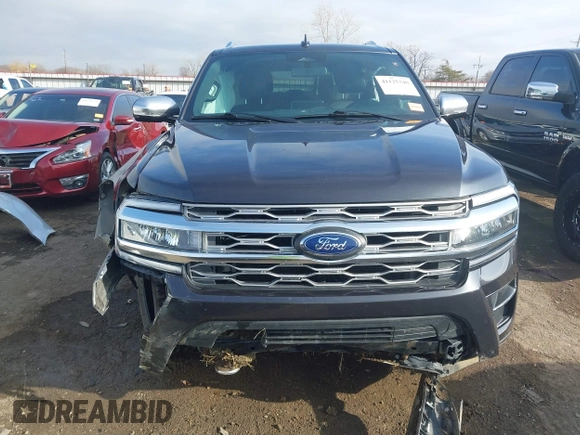 2022 Ford Expedition Platinum with VIN 1FMJU1MT4NEA00365, listed as a IAAI auction lot 41125340 with 60,080 mi miles. Bid and sale history available at carsss.com. Image 13.