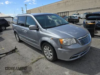 2014 Chrysler Town & Country Touring z VIN 2C4RC1BG4ER442937, wystawiony jako Copart lot #58439655 z przebiegiem 109 501 mil mil oraz Czysty tytuł • Clean title. Historia ofert i sprzedaży dostępna na DreamBid. Obrazek 1.