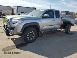 2021 Toyota Tacoma SR z VIN 3TYSZ5AN4MT017798, wystawiony jako Copart lot #83316454 z przebiegiem 41 389 mil mil oraz Szkoda całkowita • Salvage title. Historia ofert i sprzedaży dostępna na DreamBid. Obrazek 1.
