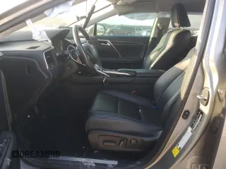 2021 Lexus RX 350 z VIN 2T2AZMAA5MC195240, wystawiony jako Copart lot #54948995 z przebiegiem 63 280 mil mil oraz Szkoda całkowita • Salvage title. Historia ofert i sprzedaży dostępna na DreamBid. Obrazek 7.