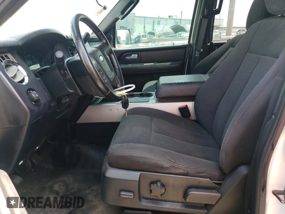2016 Ford Expedition XL z VIN 1FMJU1GT2GEF43907, wystawiony jako Copart lot #66345444 z przebiegiem 63 701 mil mil oraz Szkoda całkowita • Salvage title. Historia ofert i sprzedaży dostępna na DreamBid. Obrazek 7.