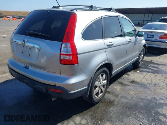 2007 Honda CR-V EX-L z VIN JHLRE38797C073861, wystawiony jako IAAI lot #42197139 z przebiegiem 284 164 mil mil oraz . Historia ofert i sprzedaży dostępna na DreamBid. Obrazek 4.