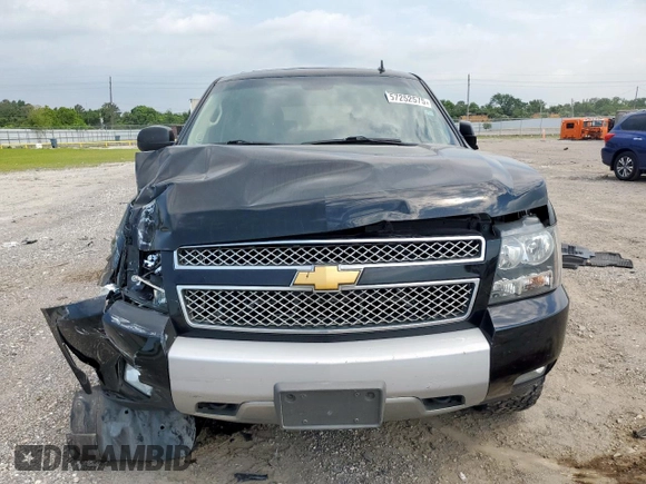 2013 Chevrolet Tahoe LT with VIN 1GNSKBE0XDR132697, listed as a Copart auction lot 57252575 with 166,956 mi miles and Salvage title. Bid and sale history available at DreamBid. Image 5.