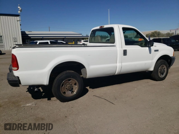 2001 Ford F-250 XL z VIN 1FTNF21L31EC98816, wystawiony jako Copart lot #72825944 z przebiegiem 145 083 mil mil oraz Szkoda całkowita • Salvage title. Historia ofert i sprzedaży dostępna na DreamBid. Obrazek 3.