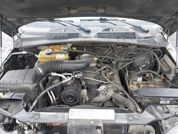 2006 Jeep Liberty Sport z VIN 1J4GL48KX6W164231, wystawiony jako IAAI lot #42247897 z przebiegiem 177 394 mil mil oraz . Historia ofert i sprzedaży dostępna na DreamBid. Obrazek 10.