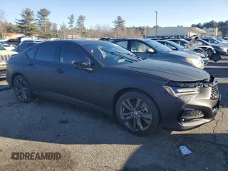 2022 Acura TLX w/A-Spec Package with VIN 19UUB5F57NA003556, listed as a Copart auction lot 82908574 with 2,266 mi miles and Non repairable. Bid and sale history available at DreamBid. Image 4.