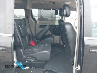 2016 Chrysler Town & Country Touring with VIN 2C4RC1BG8GR199944, listed as a IAAI auction lot 41647063 with 1 mi miles. Bid and sale history available at carsss.com. Image 8.