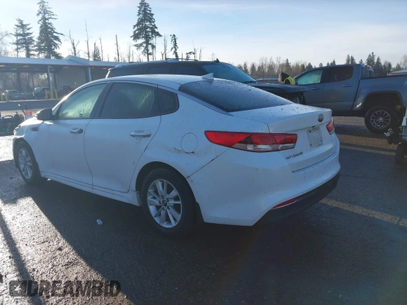 2016 Kia Optima LX with VIN 5XXGT4L31GG034993, listed as a IAAI auction lot 41881231 with 81,888 mi miles. Bid and sale history available at carsss.com. Image 3.