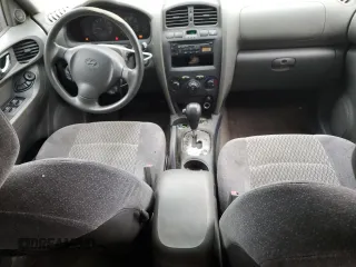 2004 Hyundai Santa Fe with VIN KM8SB12B84U661471, listed as a Copart auction lot 83245224 with 137,094 mi miles and Salvage Title. Bid and sale history available at carsss.com. Image 8.