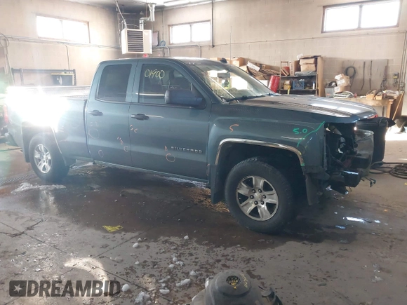 2014 Chevrolet Silverado 1500 LT with VIN 1GCVKREC0EZ130211, listed as a IAAI auction lot 41601900 with 209,604 mi miles and . Bid and sale history available at DreamBid. Image 1.