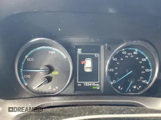 2017 Toyota RAV4 SE z VIN JTMJJREV0HD141553, wystawiony jako Copart lot #83319644 z przebiegiem 155 416 mil mil oraz Szkoda całkowita • Salvage title. Historia ofert i sprzedaży dostępna na DreamBid. Obrazek 9.