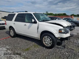 2013 Ford Expedition Limited z VIN 1FMJU1K54DEF55738, wystawiony jako Copart lot #56930915 z przebiegiem 147 658 mil mil oraz Szkoda całkowita • Salvage title. Historia ofert i sprzedaży dostępna na DreamBid. Obrazek 4.