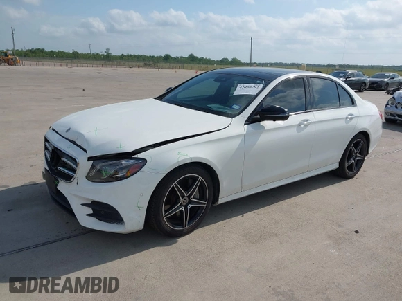 2019 Mercedes-Benz E 300 with VIN WDDZF4JBXKA504054, listed as a IAAI auction lot 42030792 with 81,080 mi miles and . Bid and sale history available at DreamBid. Image 17.