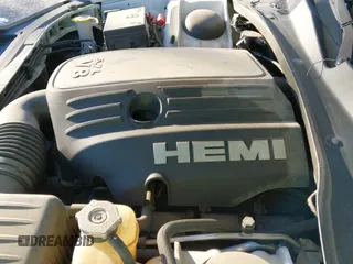 2011 Chrysler 300 C с VIN 2C3CK6CT6BH569115, выставлен на аукционе IAAI как лот 41463300 с пробегом 83 650 миль миль и . История ставок и продаж доступна на DreamBid. Изображение 12.