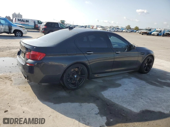 2013 BMW M5 with VIN WBSFV9C58DC772881, listed as a Copart auction lot 48230075 with 0 mi miles and Salvage Title. Bid and sale history available at carsss.com. Image 3.