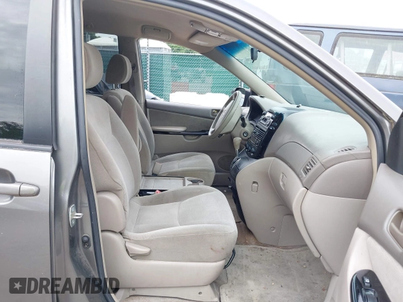 2005 Toyota Sienna CE with VIN 5TDZA23C35S334713, listed as a IAAI auction lot 42776085 with 192,370 mi miles and . Bid and sale history available at DreamBid. Image 5.