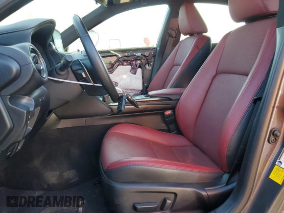 2024 Lexus IS 300 F Sport z VIN JTHB81F28R5054001, wystawiony jako Copart lot #41886945 z przebiegiem 7 986 mil mil oraz Szkoda całkowita • Salvage title. Historia ofert i sprzedaży dostępna na DreamBid. Obrazek 7.
