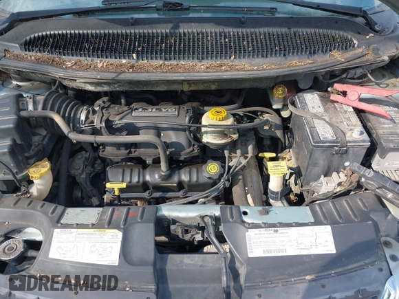 2002 Chrysler Town & Country LX with VIN 2C4GP44372R576005, listed as a IAAI auction lot 42092478 with 165,018 mi miles. Bid and sale history available at carsss.com. Image 10.