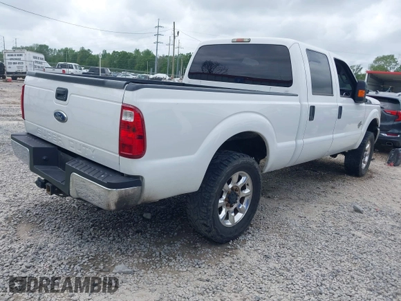 2014 Ford Super Duty F-250 SRW XL with VIN 1FT7W2BT5EEA34333, listed as a IAAI auction lot 41904055 with 200,348 mi miles. Bid and sale history available at carsss.com. Image 4.