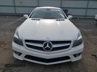2009 Mercedes-Benz SL 550 с VIN WDBSK71F99F156772, выставлен на аукционе Copart как лот 59797315 с пробегом 88 390 миль миль и Списание • Salvage title. История ставок и продаж доступна на DreamBid. Изображение 5.