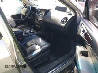 2013 Nissan Pathfinder SL z VIN 5N1AR2MM7DC674777, wystawiony jako IAAI lot #42089000 z przebiegiem 157 084 mil mil oraz . Historia ofert i sprzedaży dostępna na DreamBid. Obrazek 5.