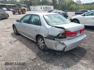 2002 Honda Accord EX z VIN 1HGCG56642A161161, wystawiony jako IAAI lot #41966381 z przebiegiem 258 103 mil mil oraz . Historia ofert i sprzedaży dostępna na DreamBid. Obrazek 3.