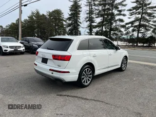 2018 Audi Q7 Premium Plus with VIN WA1LAAF70JD019690, listed as a Copart auction lot 49583775 with 127,047 mi miles and Clean Title. Bid and sale history available at carsss.com. Image 4.