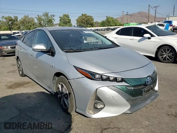 2017 Toyota Prius Plus with VIN JTDKARFP4H3064650, listed as a Copart auction lot 60740765 with 114,460 mi miles and Salvage title. Bid and sale history available at DreamBid. Image 13.