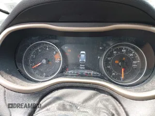 2016 Jeep Cherokee Limited z VIN 1C4PJMDB1GW196035, wystawiony jako IAAI lot #42347722 z przebiegiem 148 599 mil mil oraz . Historia ofert i sprzedaży dostępna na DreamBid. Obrazek 7.