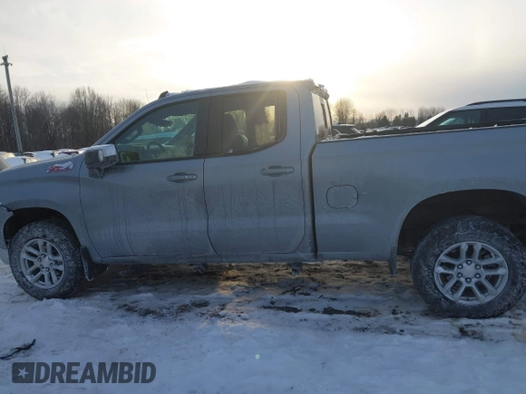 2024 Chevrolet Silverado 1500 LT with VIN 1GCRDDED6RZ212229, listed as a IAAI auction lot 41375207 with 13,728 mi miles and . Bid and sale history available at DreamBid. Image 14.
