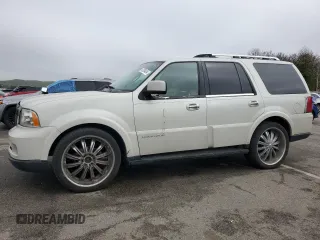 2006 Lincoln Navigator Luxury with VIN 5LMFU28536LJ00216, listed as a Copart auction lot 53209434 with 150,705 mi miles and Clean Title. Bid and sale history available at carsss.com. Image 1.