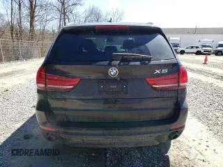 2014 BMW X5 xDrive35i z VIN 5UXKR0C57E0K47849, wystawiony jako Copart lot #42133035 z przebiegiem 134 957 mil mil oraz Szkoda całkowita • Salvage title. Historia ofert i sprzedaży dostępna na DreamBid. Obrazek 6.