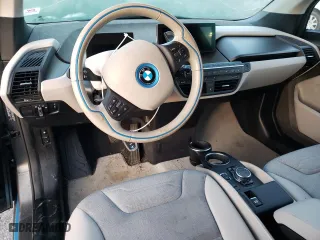 2015 BMW i3 with VIN WBY1Z4C55FV279545, listed as a Copart auction lot 70060362 with NaN miles. Bid and sale history available at carsss.com. Image 8.