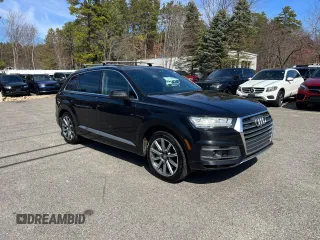 2017 Audi Q7 Premium Plus with VIN WA1LAAF73HD037871, listed as a Copart auction lot 51755805 with 124,032 mi miles and Clean Title. Bid and sale history available at carsss.com. Image 1.