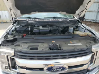 2017 Ford F-250 Lariat z VIN 1FT7W2B67HED27620, wystawiony jako Copart lot #59716645 z przebiegiem 91 132 mil mil oraz Czysty tytuł • Clean title. Historia ofert i sprzedaży dostępna na DreamBid. Obrazek 11.