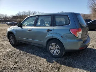 2009 Subaru Forester (Natl) X with VIN JF2SH61689H736983, listed as a Copart auction lot 52214185 with 138,329 mi miles and Salvage Title. Bid and sale history available at carsss.com. Image 2.