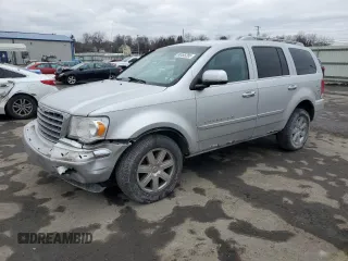 2009 Chrysler Aspen Limited with VIN 1A8HW58P69F701533, listed as a Copart auction lot 88495285 with 172,750 mi miles and Salvage Title. Bid and sale history available at DreamBid. Image 1.
