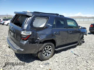 2019 Toyota 4Runner SR5 with VIN JTEBU5JR6K5675926, listed as a Copart auction lot 61691815 with 86,346 mi miles and Clean title. Bid and sale history available at DreamBid. Image 3.