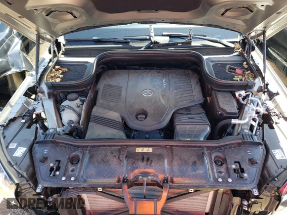 2022 Mercedes-Benz GLS 450 with VIN 4JGFF5KE3NA824618, listed as a Copart auction lot 61743144 with 8,251 mi miles and Salvage Title. Bid and sale history available at DreamBid. Image 12.