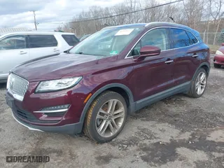 2019 Lincoln MKC Reserve with VIN 5LMCJ3D90KUL01456, listed as a IAAI auction lot 41215477 with 97,155 mi miles. Bid and sale history available at carsss.com. Image 17.