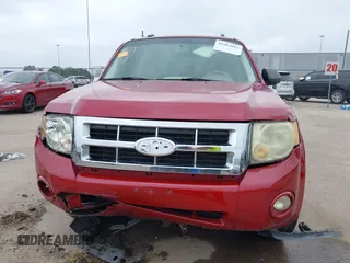 2010 Ford Escape XLT z VIN 1FMCU9DG1AKC21640, wystawiony jako IAAI lot #41962042 z przebiegiem 238 283 mil mil oraz . Historia ofert i sprzedaży dostępna na DreamBid. Obrazek 13.
