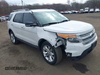 2013 Ford Explorer XLT with VIN 1FM5K8D86DGA00608, listed as a IAAI auction lot 41908245 with 201,981 mi miles and . Bid and sale history available at DreamBid. Image 1.