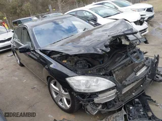 2013 Mercedes-Benz S-Class S 550 with VIN WDDNG7DB4DA526725, listed as a IAAI auction lot 41714876 with 117,759 mi miles. Bid and sale history available at carsss.com. Image 1.