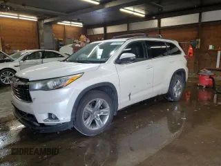 2014 Toyota Highlander Limited with VIN 5TDDCRFH9ES005616, listed as a Copart auction lot 61390585 with Not provided miles and Salvage title. Bid and sale history available at DreamBid. Image 1.