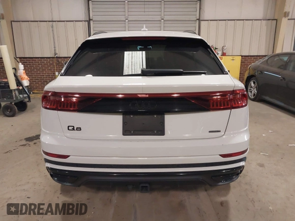 2021 Audi Q8 Prestige z VIN WA1FVAF18MD026128, wystawiony jako IAAI lot #41254457 z przebiegiem 67 148 mil mil oraz . Historia ofert i sprzedaży dostępna na DreamBid. Obrazek 16.