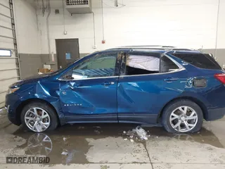 2020 Chevrolet Equinox LT with VIN 3GNAXVEXXLL161540, listed as a IAAI auction lot 41611309 with 67,784 mi miles. Bid and sale history available at carsss.com. Image 15.
